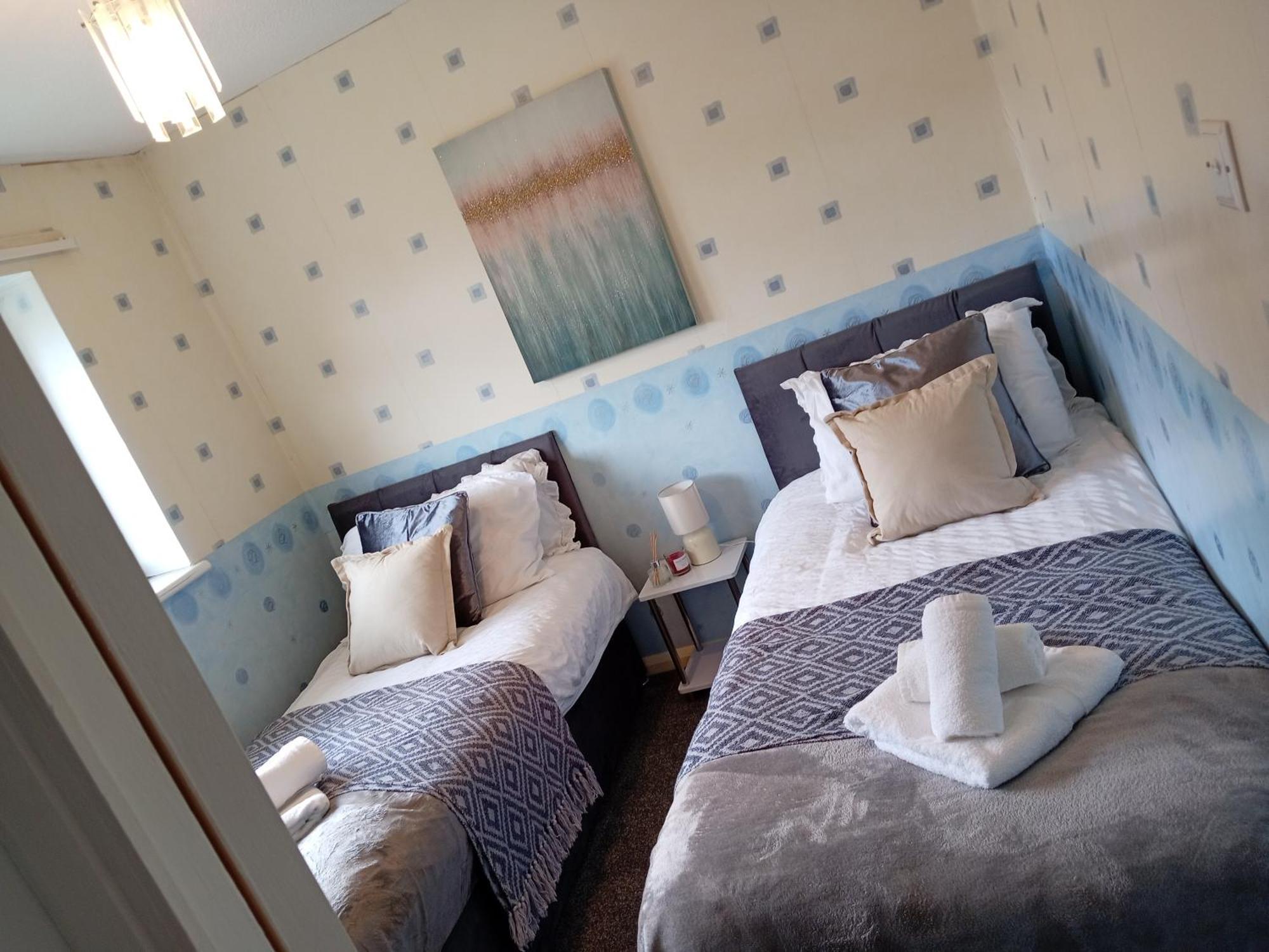 Long - Short Stay-slough Holiday home Slough